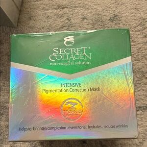 Secret Collagen Pigmentation Correction Mask